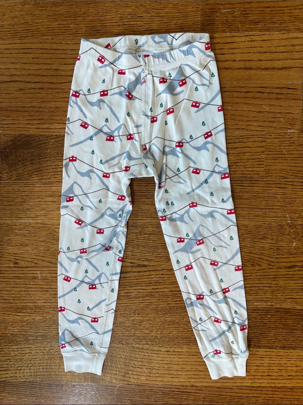 2 pairs Hanna Andersson Long Sleeve Gondola/Polar Express print organic cotton - Picture 3 of 8